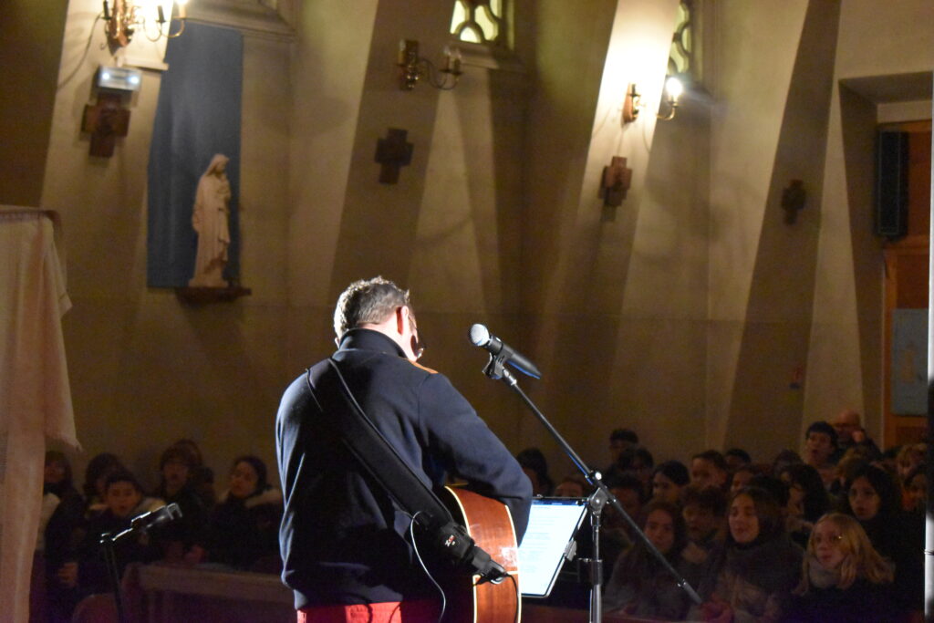concert dans la chapelle avec steeve gernez